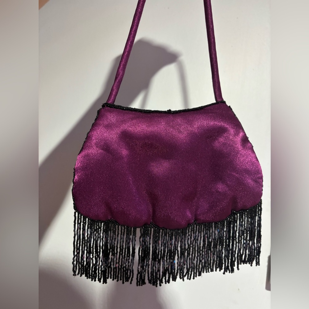 ✨ VINTAGE RARE 50s SMALL BEADED SATIN MINI PURSE PLUM DANGLY BEADED FRINGE ✨ - Picture 6 of 12